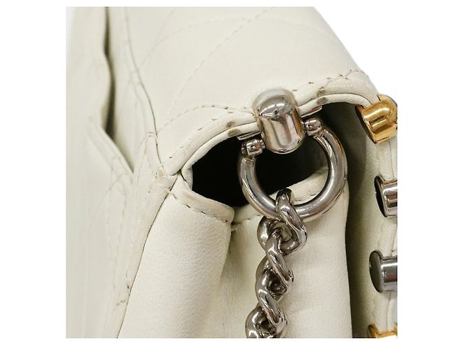 Bolsa de Ombro Chanel Matelassé Branco - vista 6