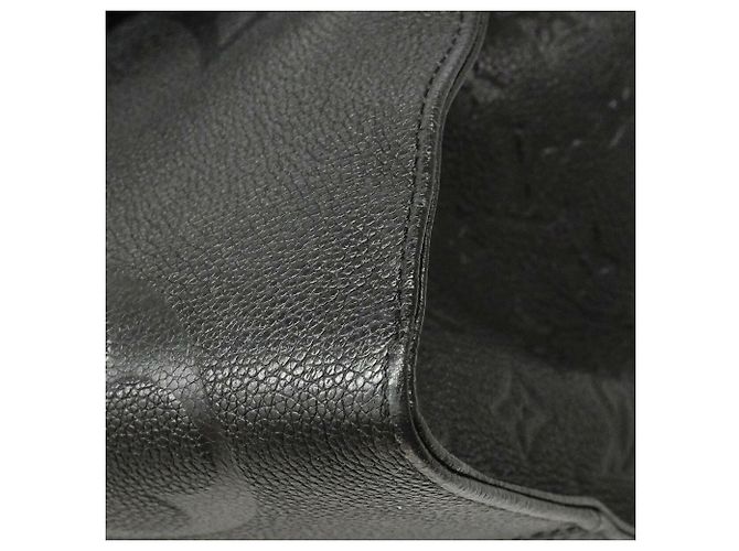 Saco Tote Louis Vuitton Monogram Empreinte OnTheGo GM Preto - vista 6