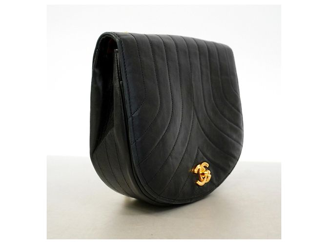 Borsa a tracolla con catena Chanel Mademoiselle Nero - vista 2