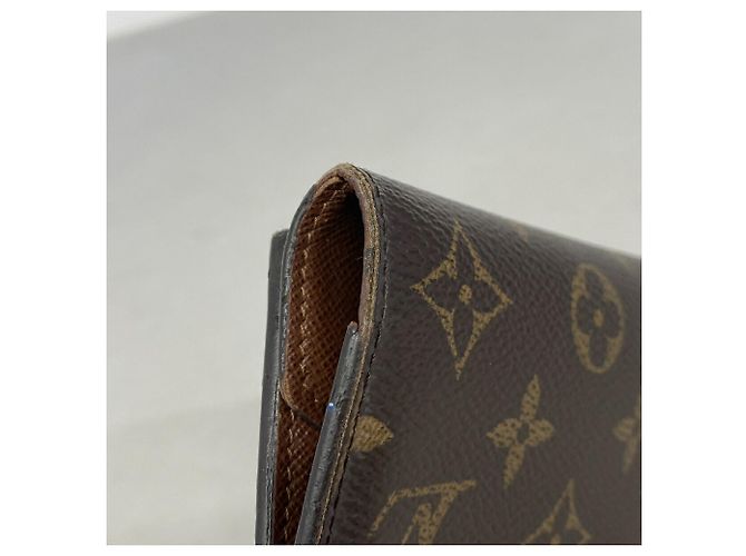 Cartera Louis Vuitton marrón de tres pliegues Castaño - vista 6