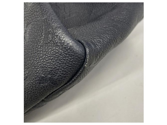 Borsa a tracolla Louis Vuitton Monogram Empreinte Artsy MM - vista 6