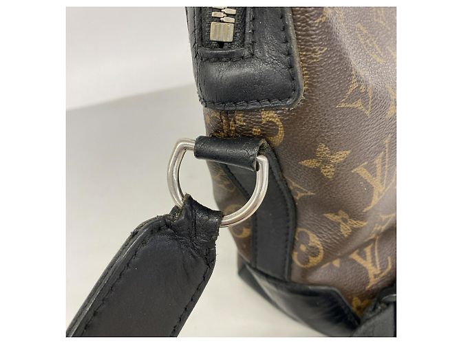 Louis Vuitton Monogram Macassar Torres Shoulder Bag Brown - view 11
