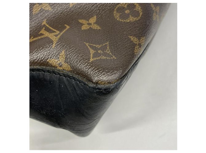 Louis Vuitton Monogram Macassar Torres Shoulder Bag Brown - view 6