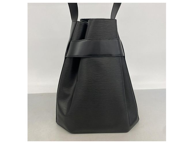 Louis Vuitton Epi Sac Depaule GM Shoulder Bag Nero - vista 11