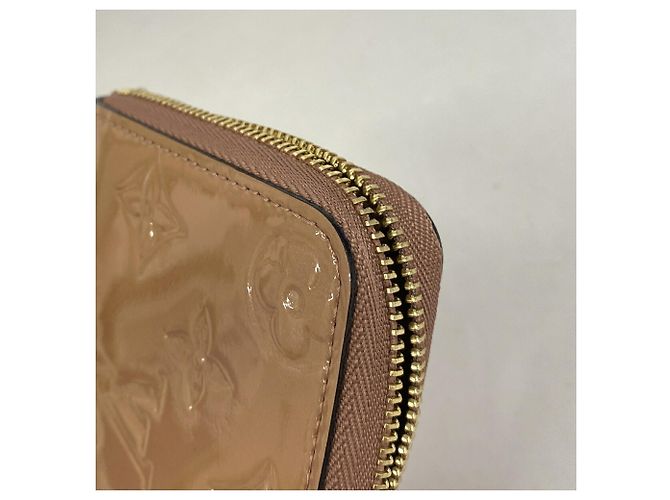 Monedero Zippy Louis Vuitton Vernis en Rose Velours Rosa - vista 5