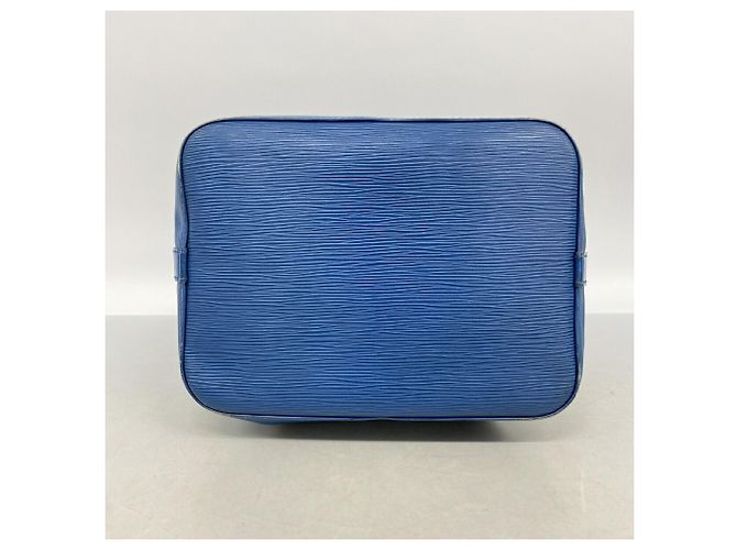 Noe Borsa a tracolla Louis Vuitton Epi Petit Noé Blu - vista 3
