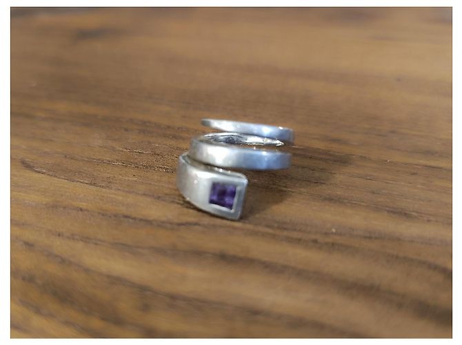 Anello Gucci in argento a spirale con pietra viola Porpora - vista 3