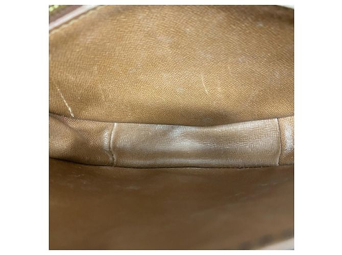 Sac à épaule Louis Vuitton Monogram Chantilly PM Marron - vue 4