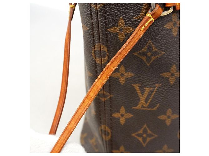 Bolso Tote Louis Vuitton Monogram Neverfull PM Castaño - vista 8