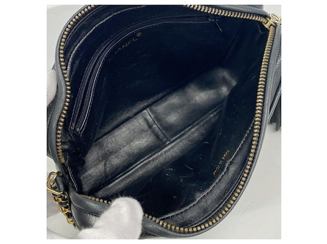Chanel Matelassé Schultertasche Schwarz - Ansicht 4