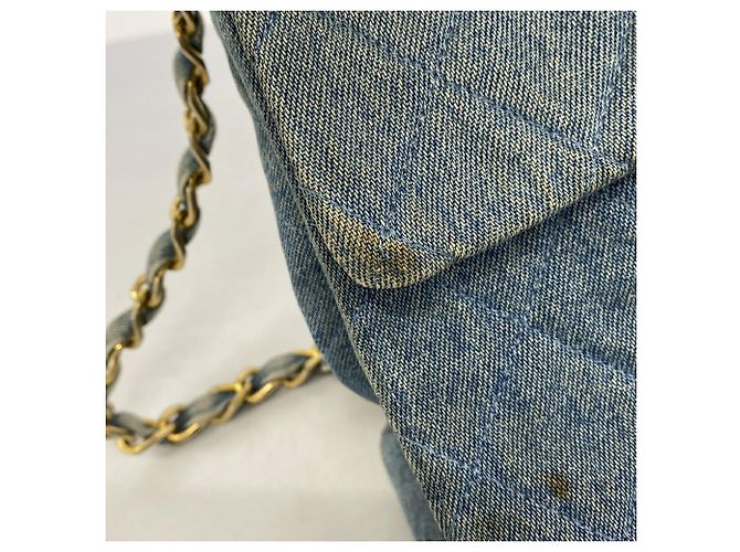 Bolso de hombro Chanel de denim azul - vista 7