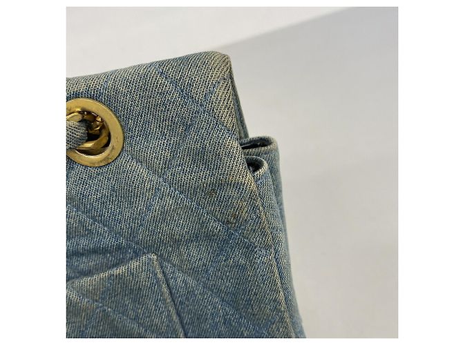Bolso de hombro Chanel de denim azul - vista 8