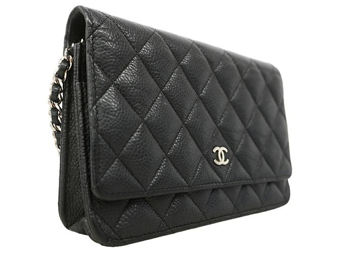 Portafoglio/Borsa a tracolla Chanel in pelle caviar matelassé Nero - vista 2