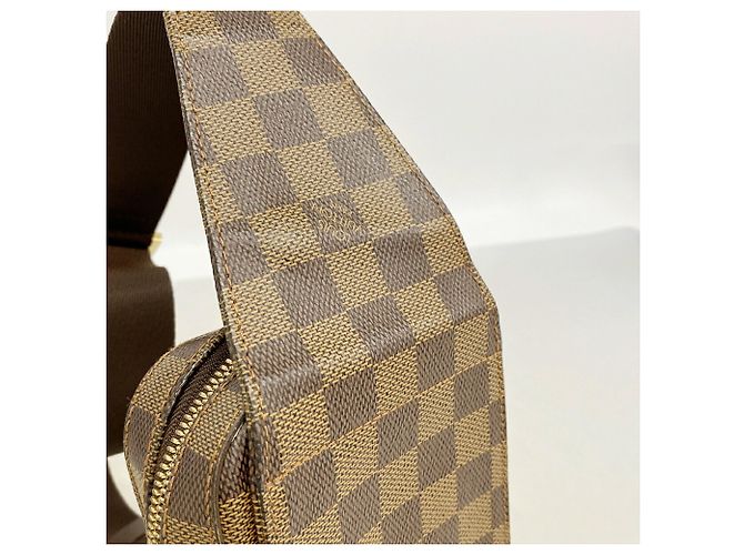 Borsa a tracolla Louis Vuitton Damier Geronimos in Ebene Damier ebene - vista 13