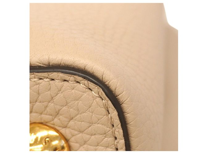 Borsa Louis Vuitton Capucines MM - vista 7