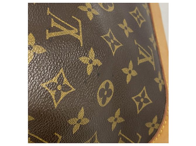 Bolso de mano Louis Vuitton Alma Monogram M51130 Castaño - vista 10