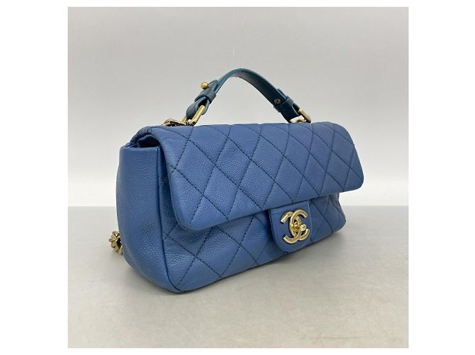 Timeless Bolsa de Ombro Chanel Matelassé com Corrente Azul - vista 2