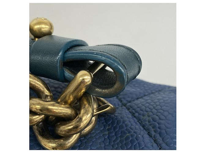 Timeless Bolsa de Ombro Chanel Matelassé com Corrente Azul - vista 8