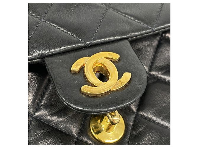 Borsa a tracolla Chanel Mini Matelassé con catena Nero - vista 10