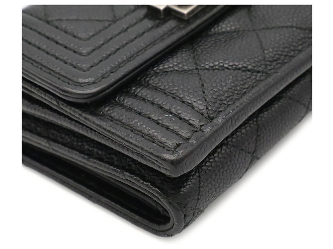 Cartera pequeña con solapa Chanel Boy Chanel Matelassé Negro - vista 4