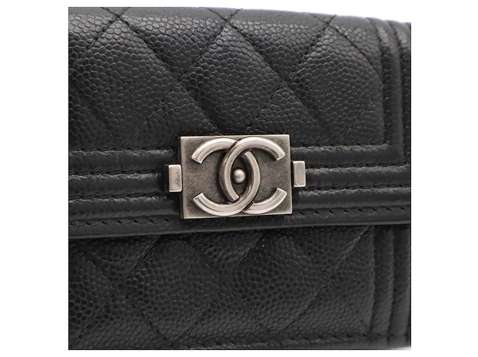 Cartera pequeña con solapa Chanel Boy Chanel Matelassé Negro - vista 5