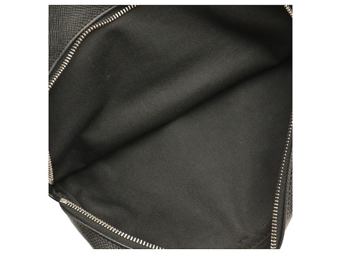 Mochila Louis Vuitton Taiga Cassia Gris - vista 9