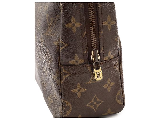 Louis Vuitton Monogram Trousse Toilette 28 Clutch Bag Marrone - vista 5