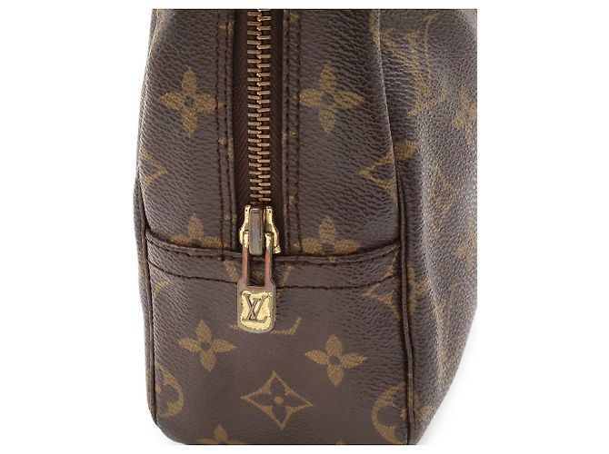 Louis Vuitton Monogram Trousse Toilette 28 Clutch Bag Marrone - vista 5