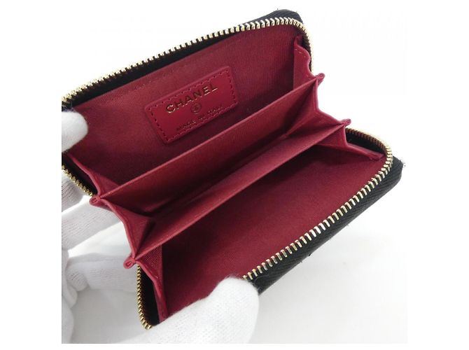 Chanel 19 Coin Case Black Leather - view 5