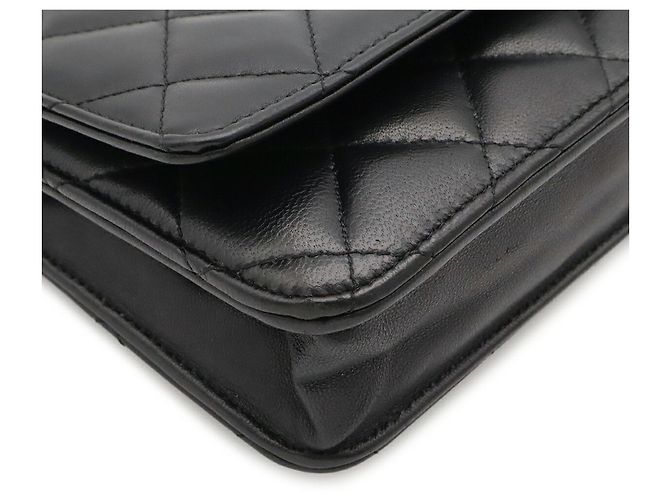 Timeless Bolsa de Ombro com Corrente Chanel Matelassé Coco Mark Wallet Preto - vista 4