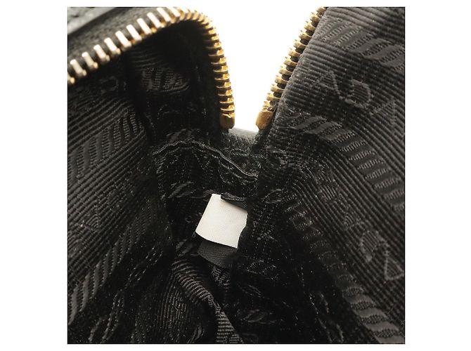 Prada Black Leather Shoulder Bag - view 9