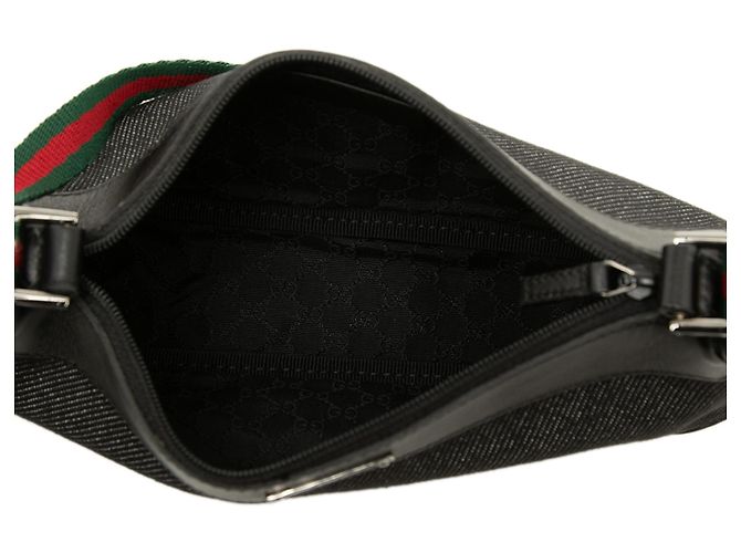 Bolsa de Ombro Gucci em Denim Preto com Web - vista 4