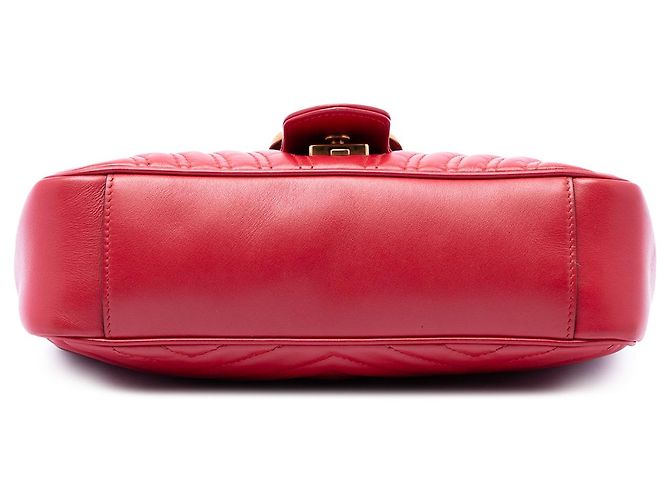 Borsa a tracolla Gucci GG Marmont Matelassé in pelle di vitello rossa Medium Rosso - vista 3