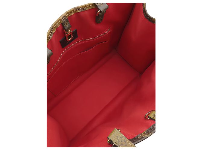 Louis Vuitton Brown Monogram Reverse Giant OnTheGo MM Castaño - vista 4