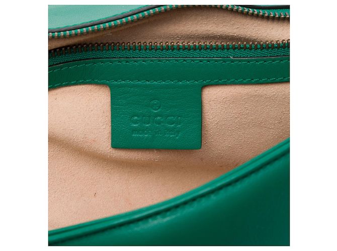 Borsa a tracolla Gucci Green Medium GG Marmont Matelassé in pelle Verde - vista 5