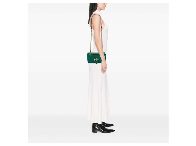 Borsa a tracolla Gucci Green Medium GG Marmont Matelassé in pelle Verde - vista 6