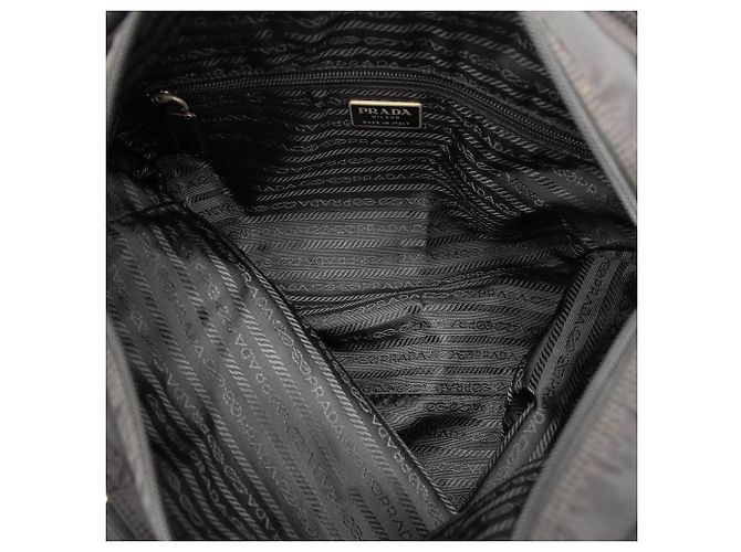 Tote Sacola Prada em Tessuto Preta Preto - vista 4