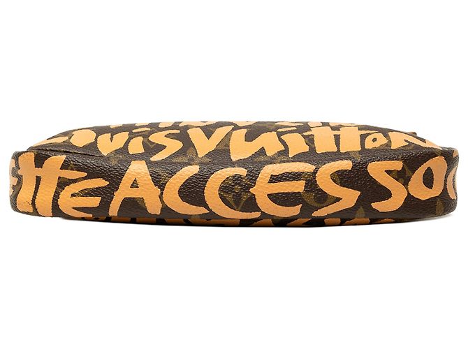 Louis Vuitton Brown Stephen Sprouse Monogram Graffiti Pochette Accessoires Castaño - vista 3
