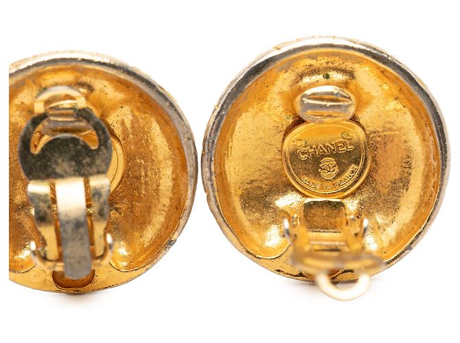 Orecchini a clip rotondi Chanel con logo placcato oro dorato D'oro - vista 3