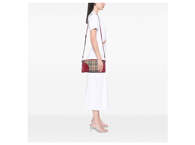 Burberry Beige Haymarket Check Coated Canvas Chichester Crossbody - vista 6