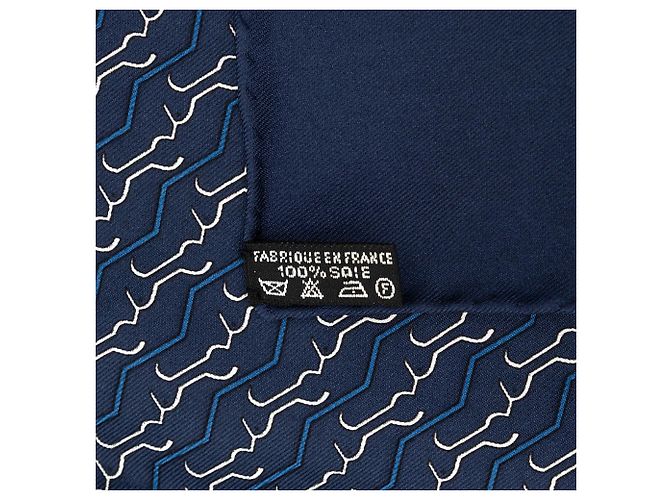 Pañuelo de bolsillo de seda estampado azul Hermès Azul marino - vista 3