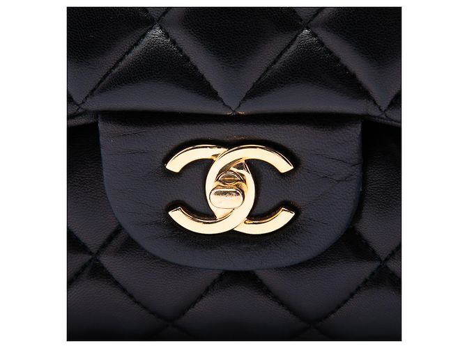 Chanel Black Jumbo Classic Lambskin Double Flap Schwarz - Ansicht 5