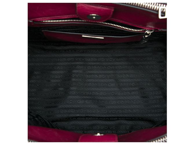 Double Bolsa Prada Red Glace Calf Twin Pocket de alça dupla Vermelho Bordeaux - vista 4