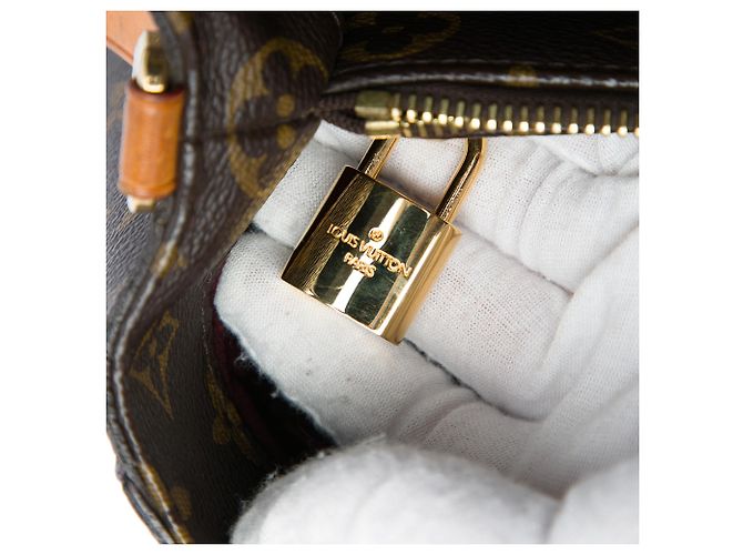 Louis Vuitton Brown Monogram Montaigne BB Marrone - vista 5