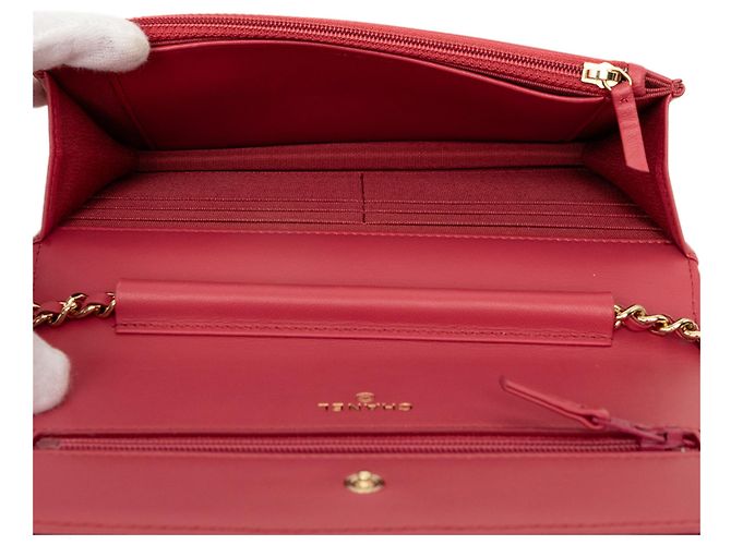 Wallet On Chain Chanel Portefeuille avec chaîne en agneau matelassé rouge CC - vue 4