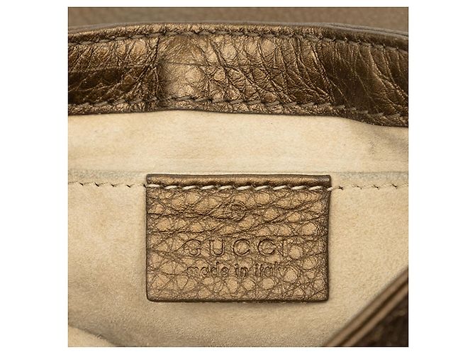 Gucci Gold Small Metallic Pebbled Calfskin 1973 Chain Crossbody D'oro - vista 5
