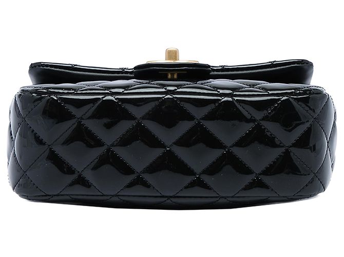 Chanel Black Mini Square Classic Patent Enamel Coco Hearts Single Flap Schwarz - Ansicht 3