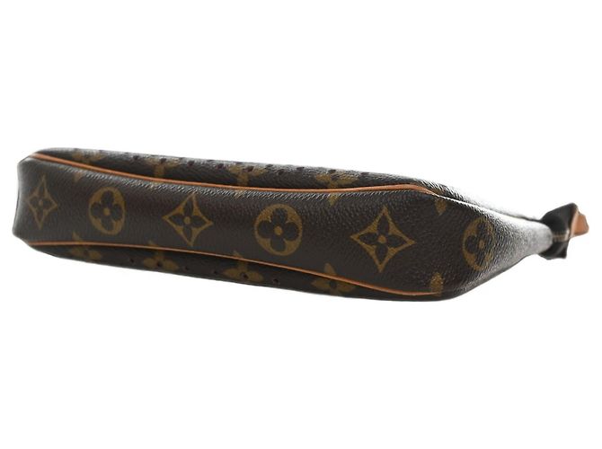 Louis Vuitton Brown Monogram Perforated Pochette Accessoires Marrom - vista 12