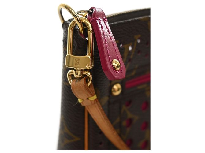 Louis Vuitton Brown Monogram Perforated Pochette Accessoires Marrom - vista 14
