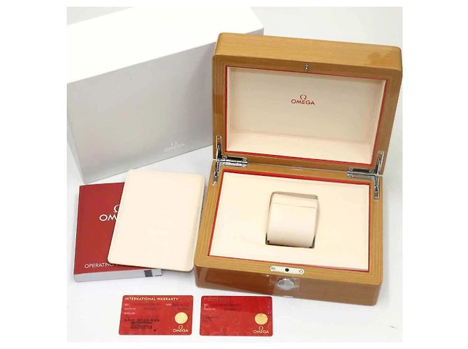 Omega Seamaster Aqua Terra Two-Tone Co-Axial Annual Calendar - vista 2